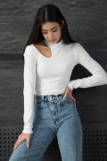 Long-sleeve top with Chori neckline