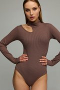 Bodysuit with cutout Chori