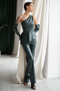 Dakota Asymmetry Top